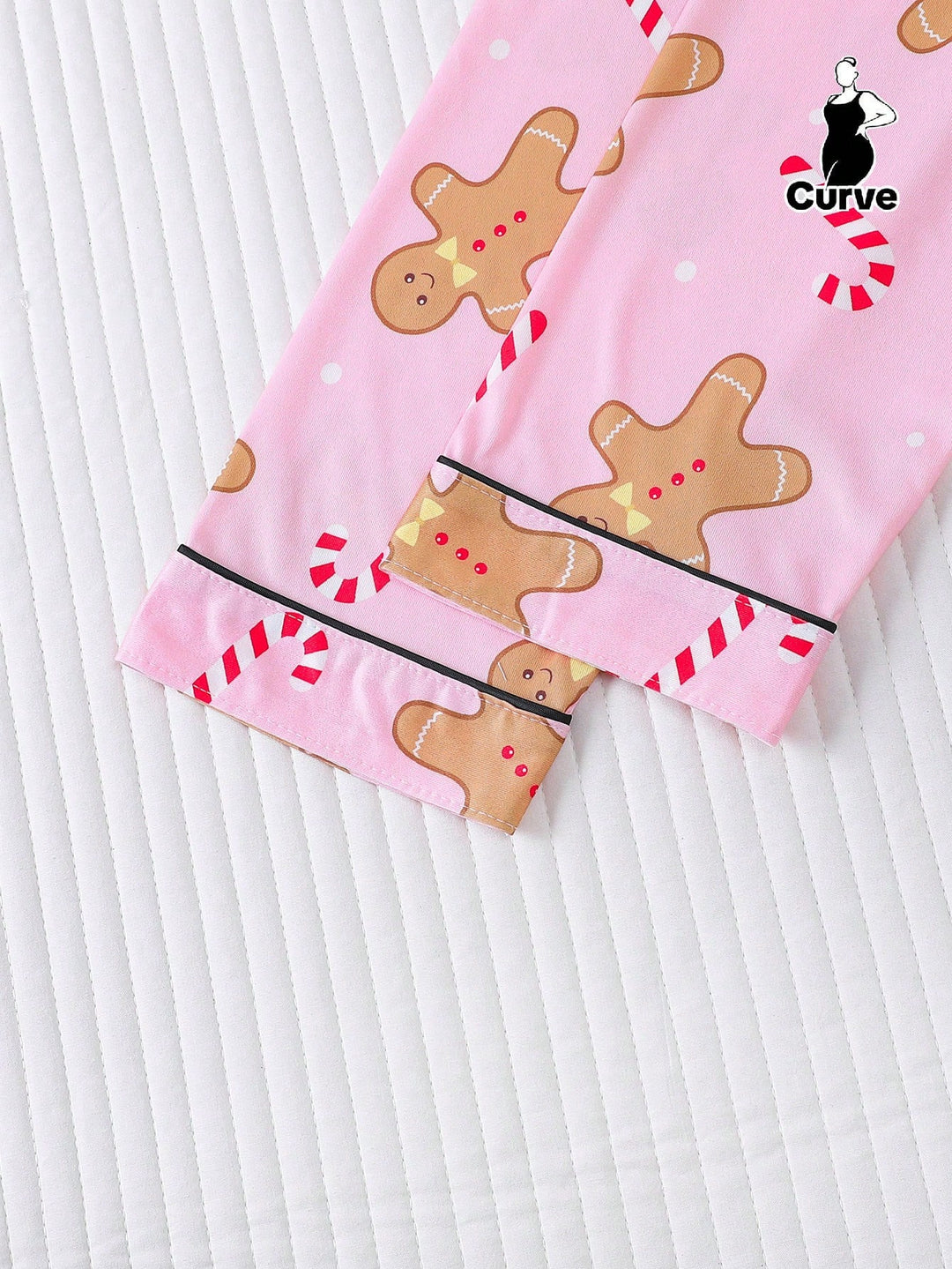 Set pijamale SHEIN, roz