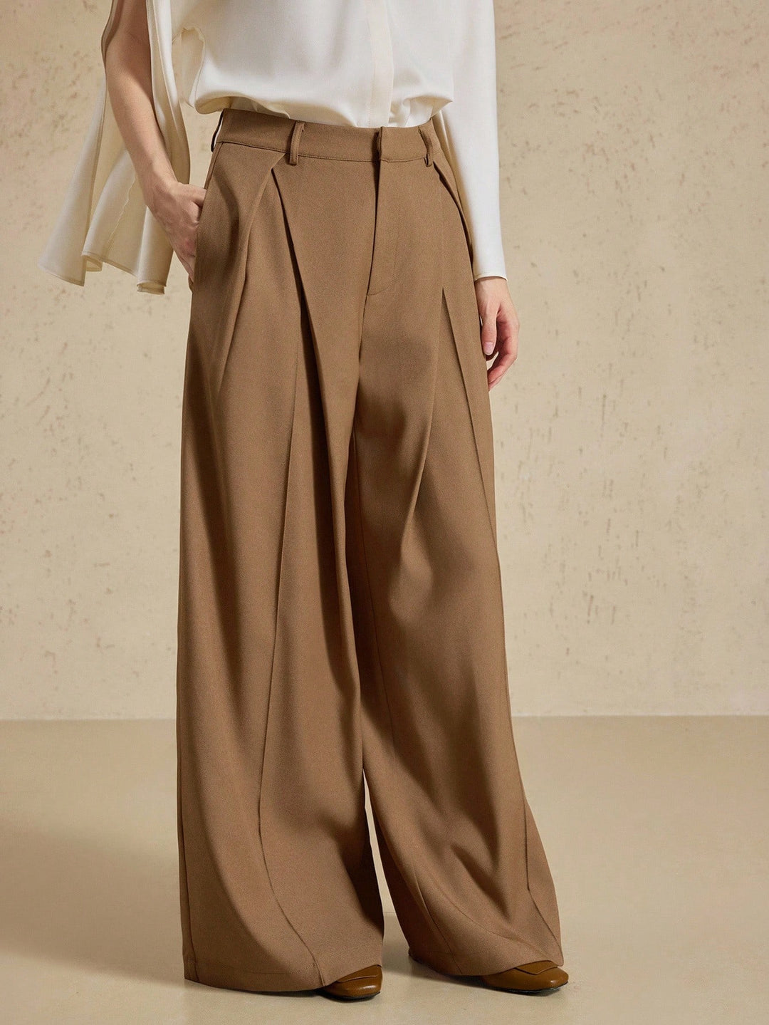 Pantaloni SHEIN, kaki