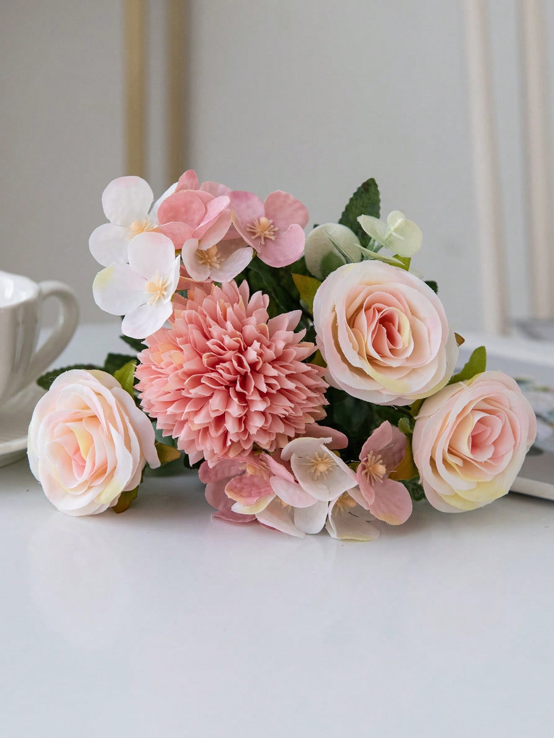 Floari artificiale SHEIN, roz