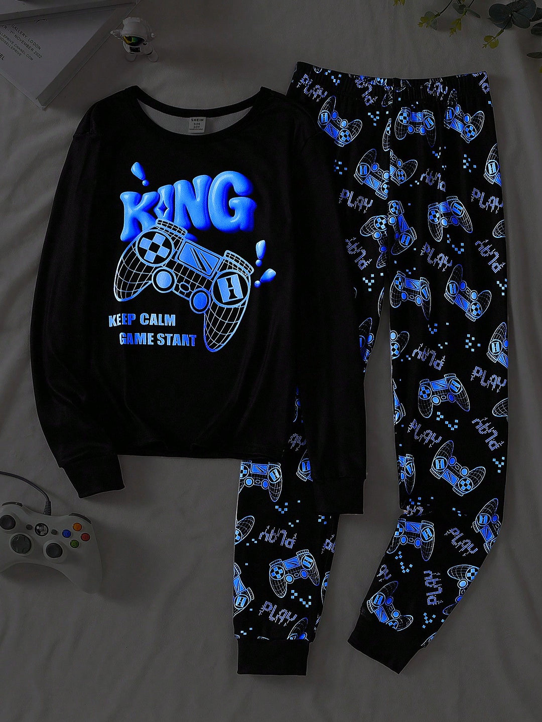 Compleu pijamale SHEIN, mix culori