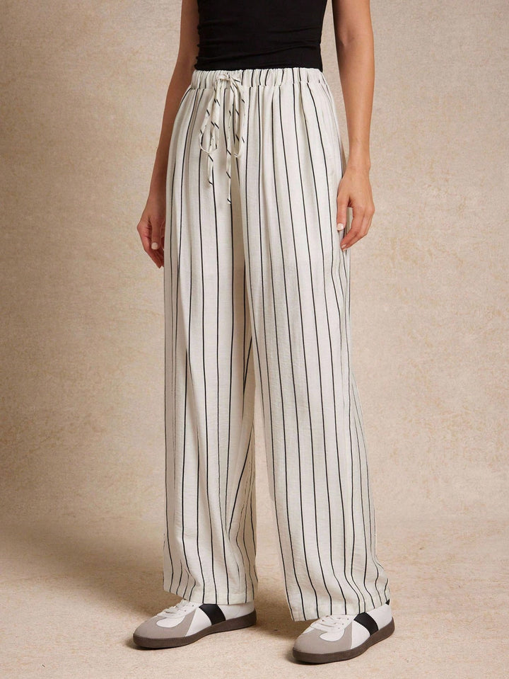 Pantaloni SHEIN, mix culori