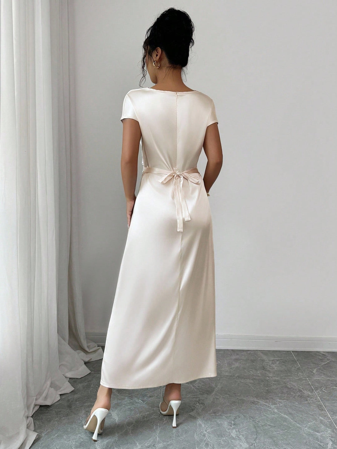 Rochie SHEIN, bej