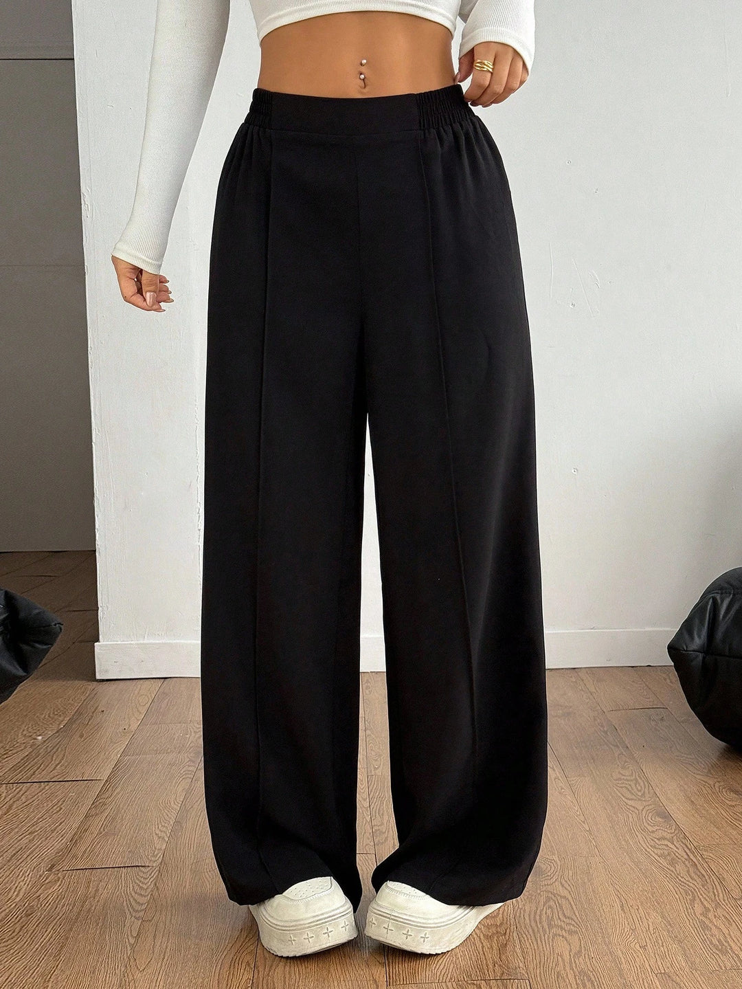 Pantaloni SHEIN, negru