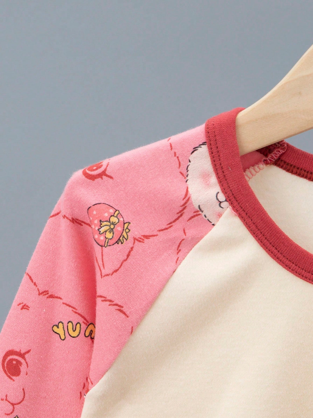 Set compleuri de pijama SHEIN, mix culori