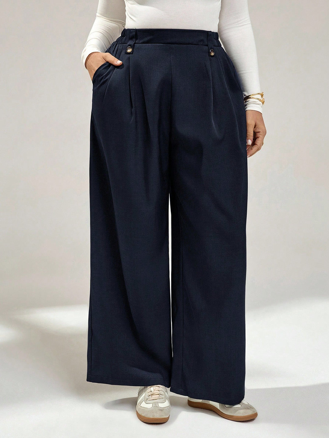 Pantaloni SHEIN, negru