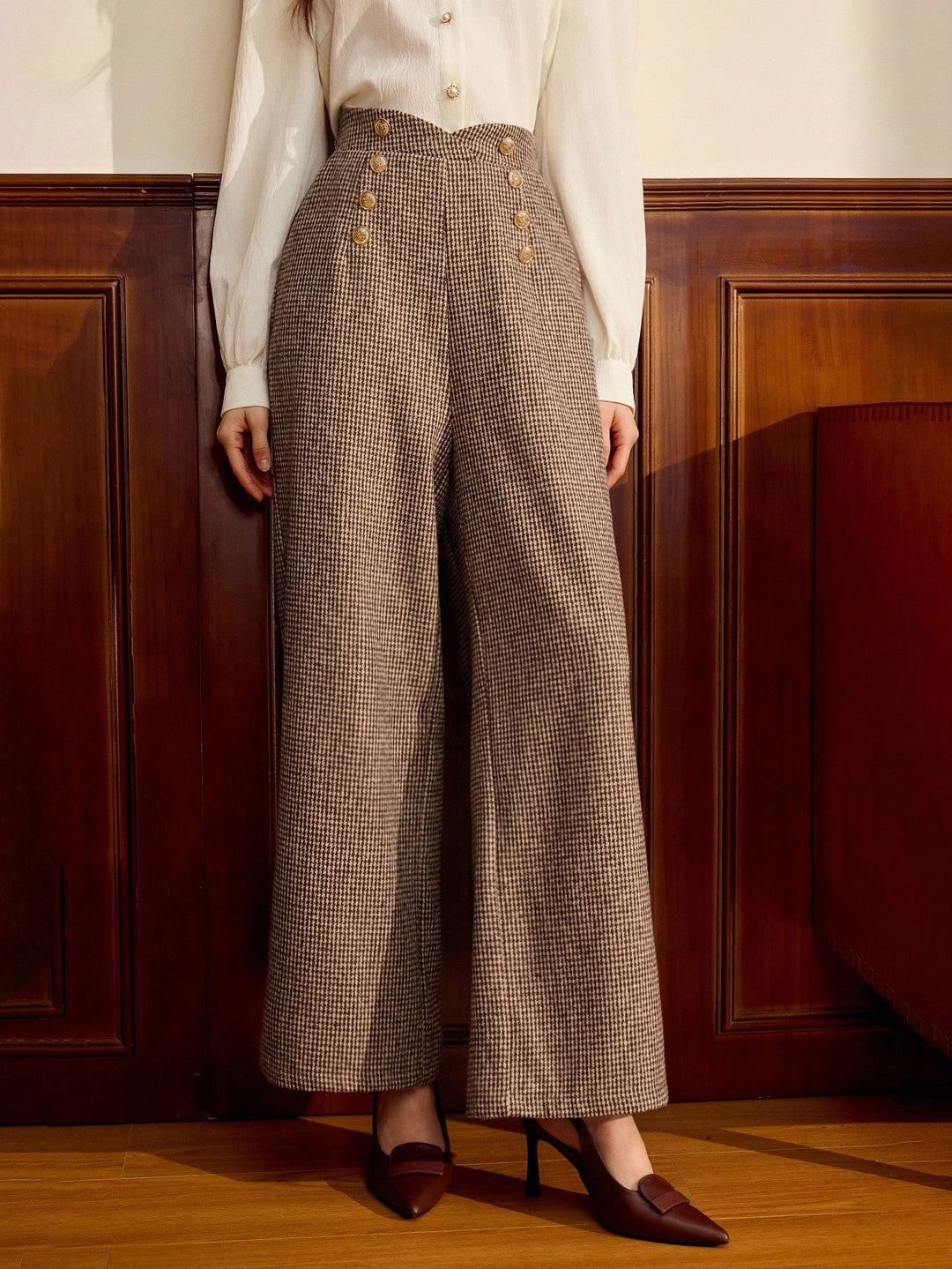 Pantaloni SHEIN, maro