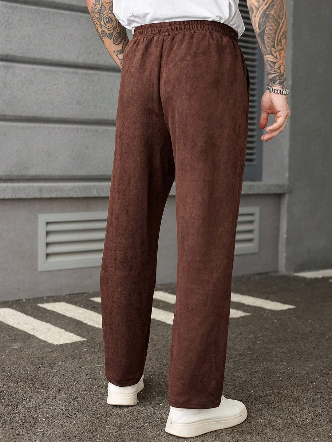 Pantaloni SHEIN, maro