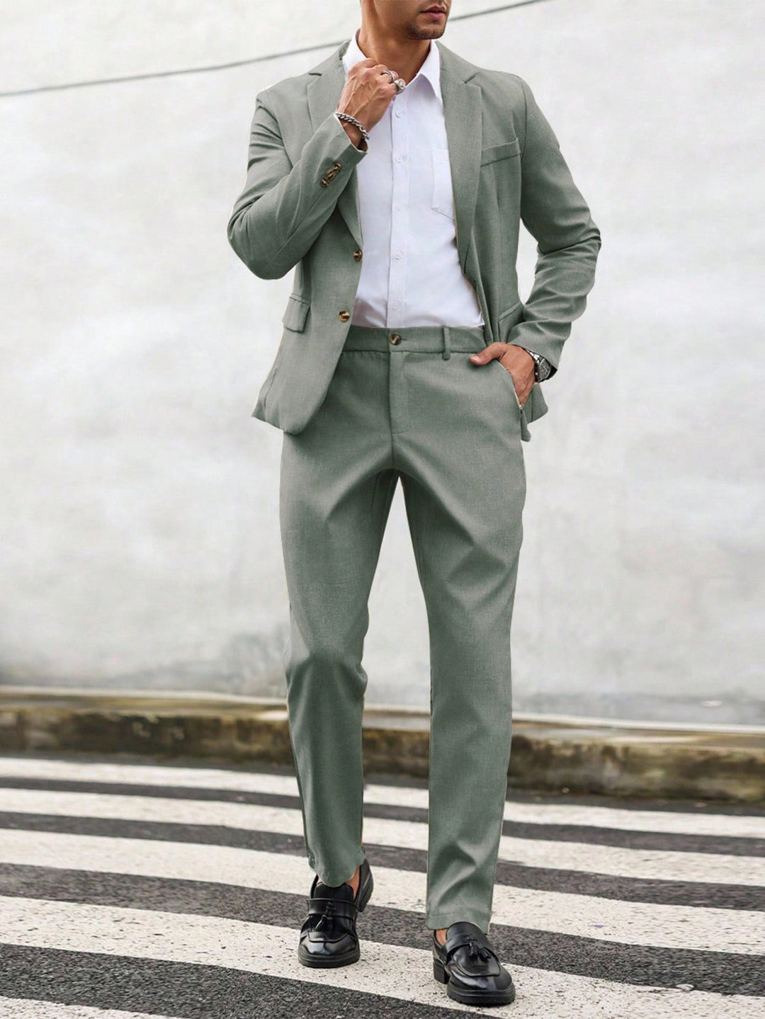 Costum SHEIN, verde