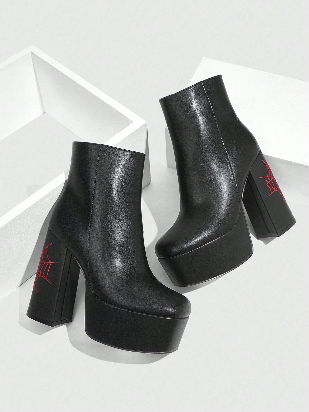 Botine cu toc SHEIN, negru
