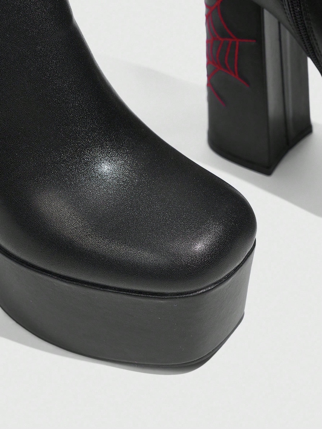 Botine cu toc SHEIN, negru