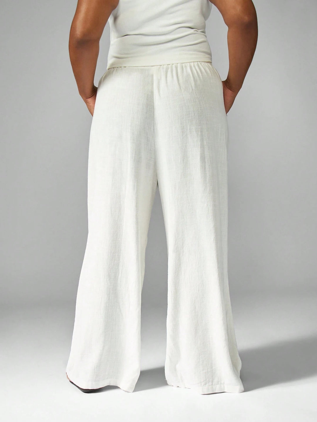 Pantaloni SHEIN, crem
