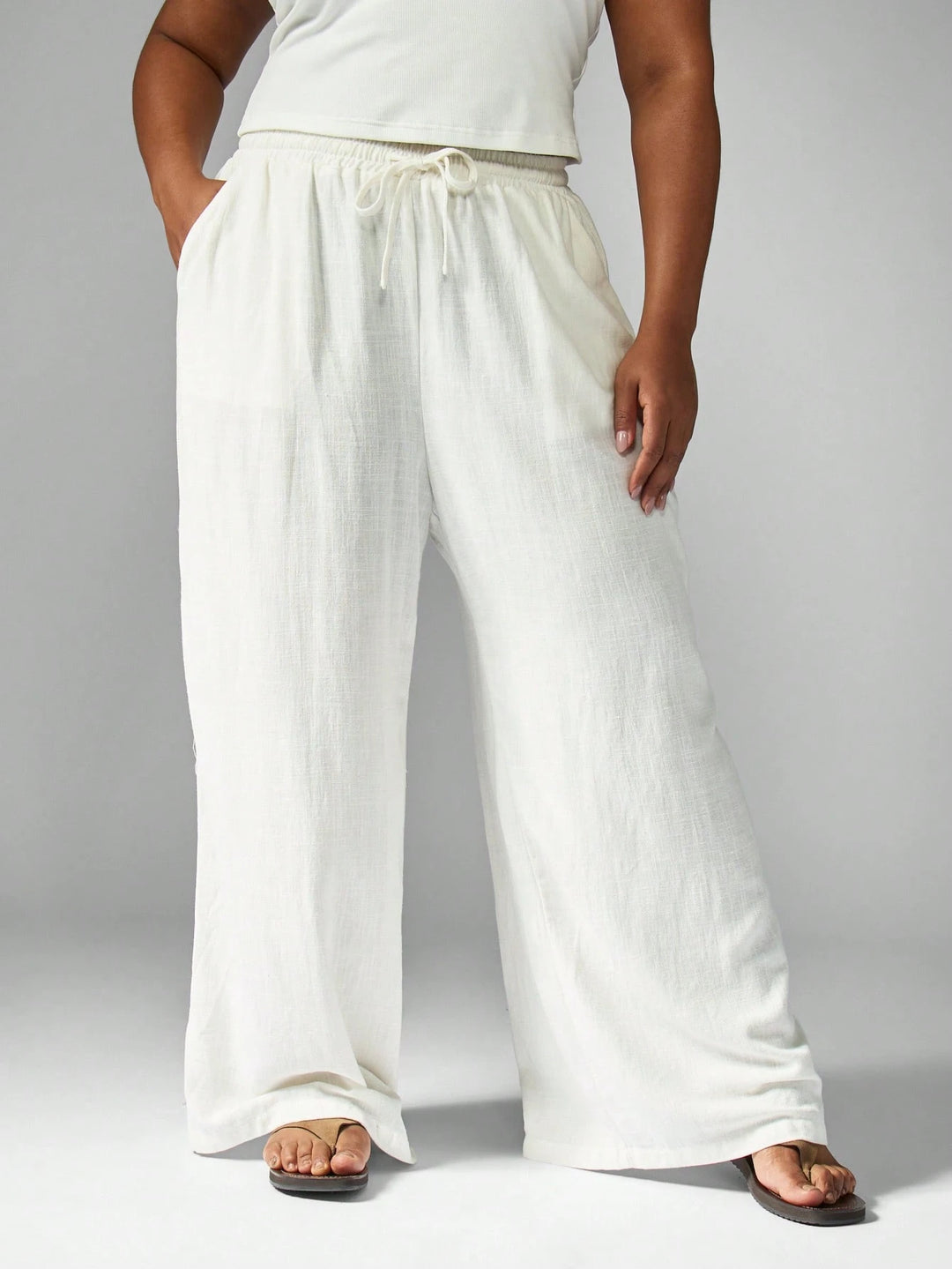 Pantaloni SHEIN, crem