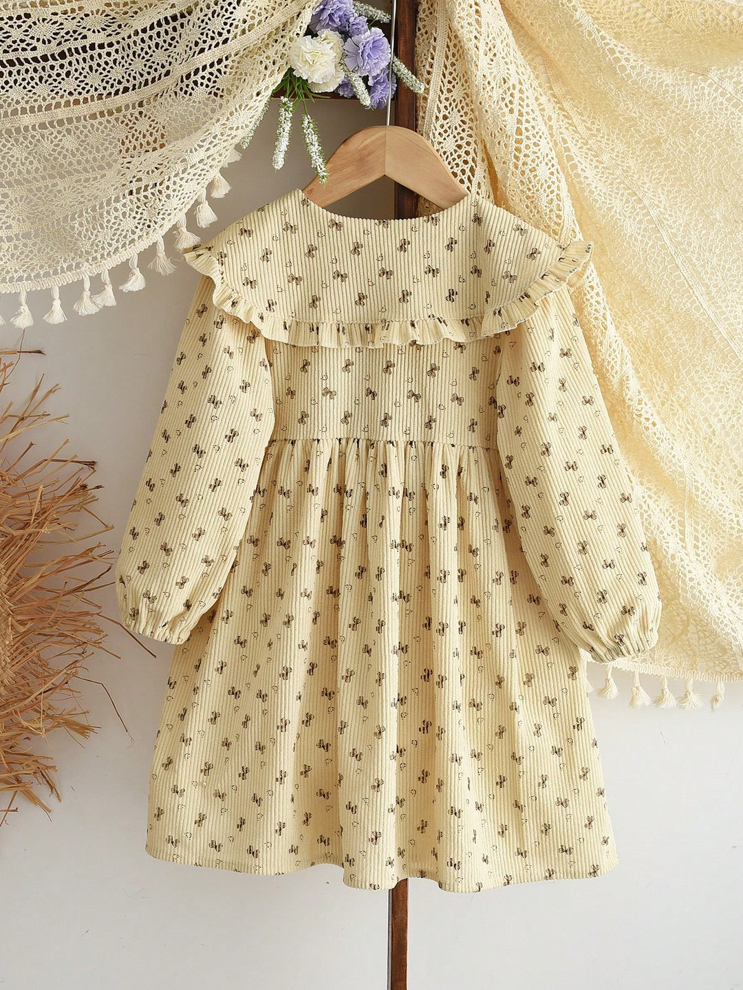 Rochie SHEIN, crem
