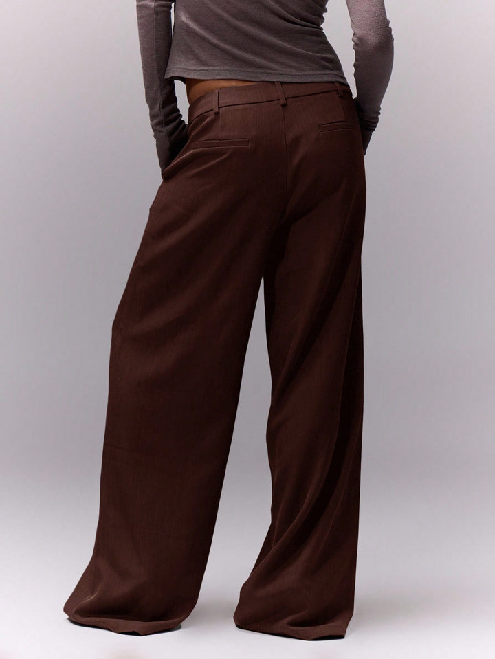 Pantaloni SHEIN, maro