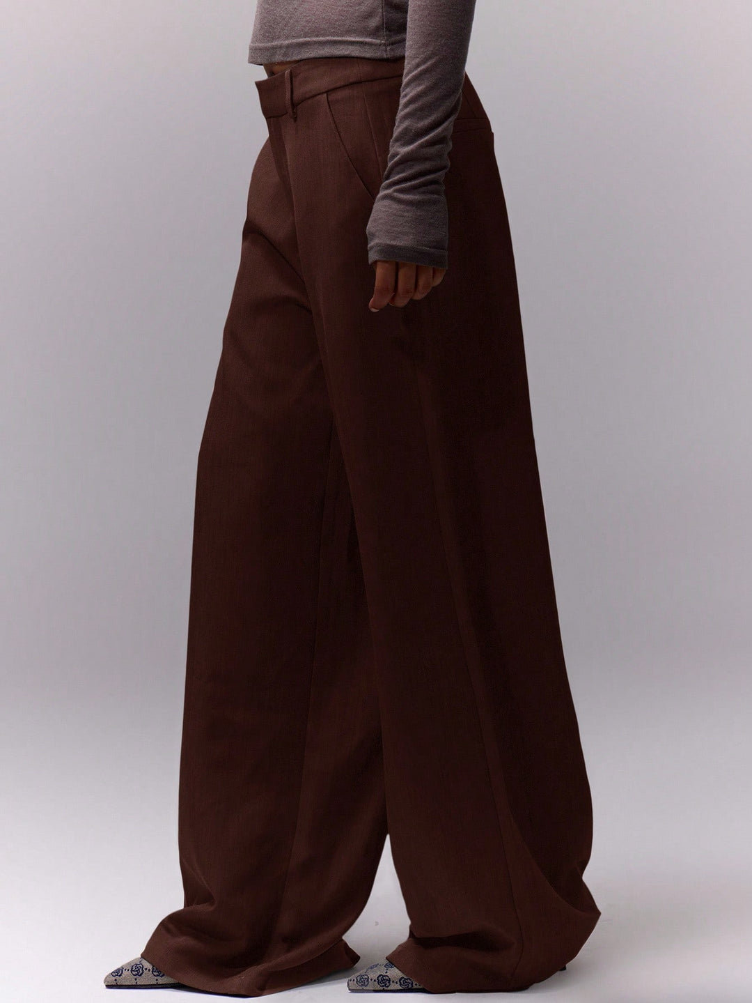 Pantaloni SHEIN, maro