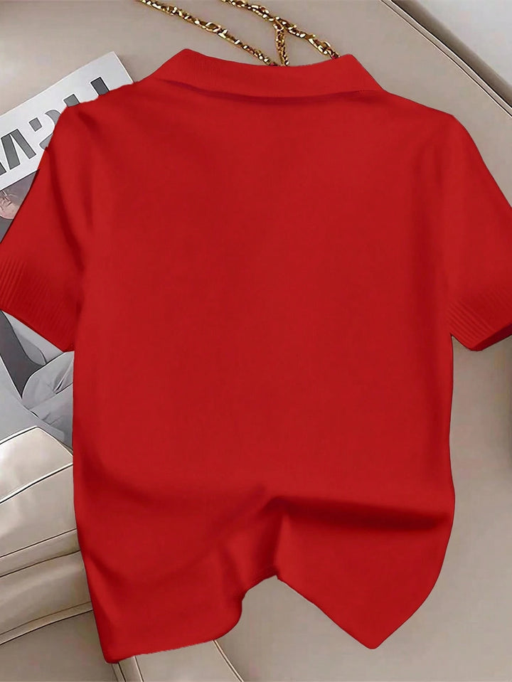 Tricou cu nasturi SHEIN, roșu