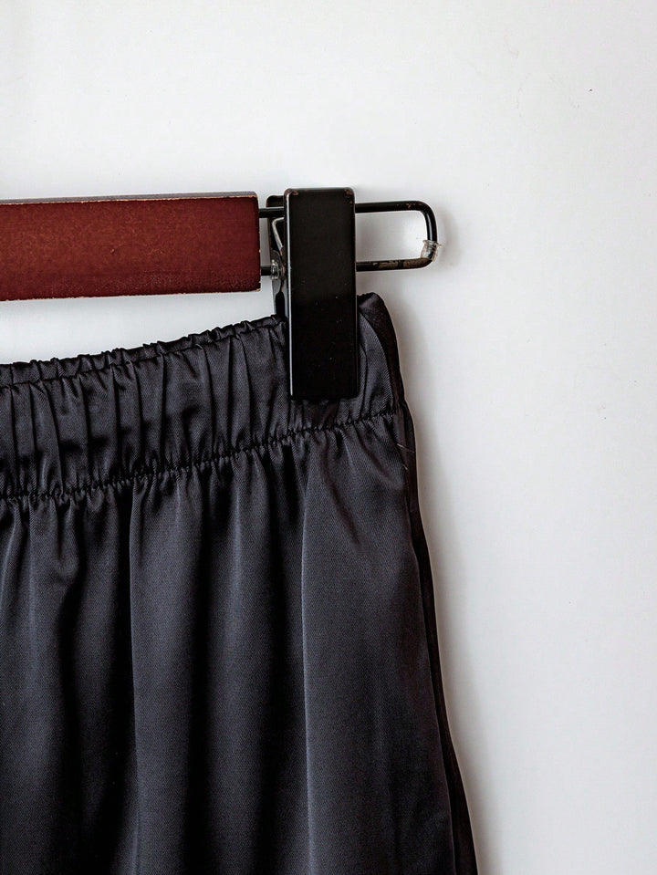 Pantaloni SHEIN, negru