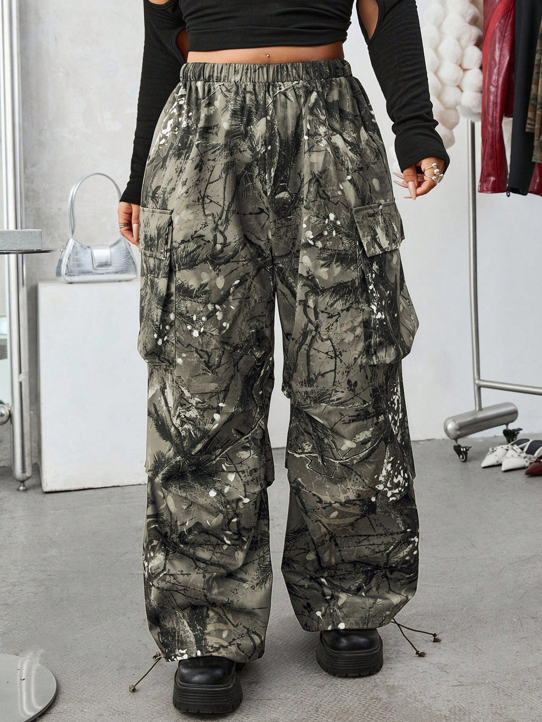 Pantaloni SHEIN, mix culori