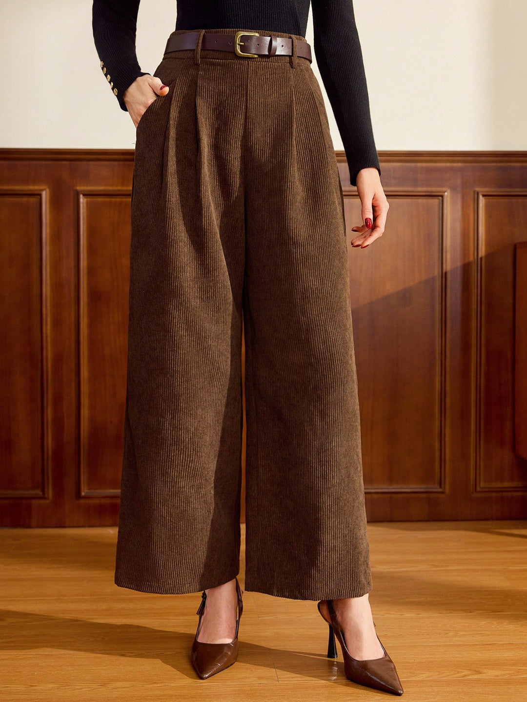 Pantaloni SHEIN, maro