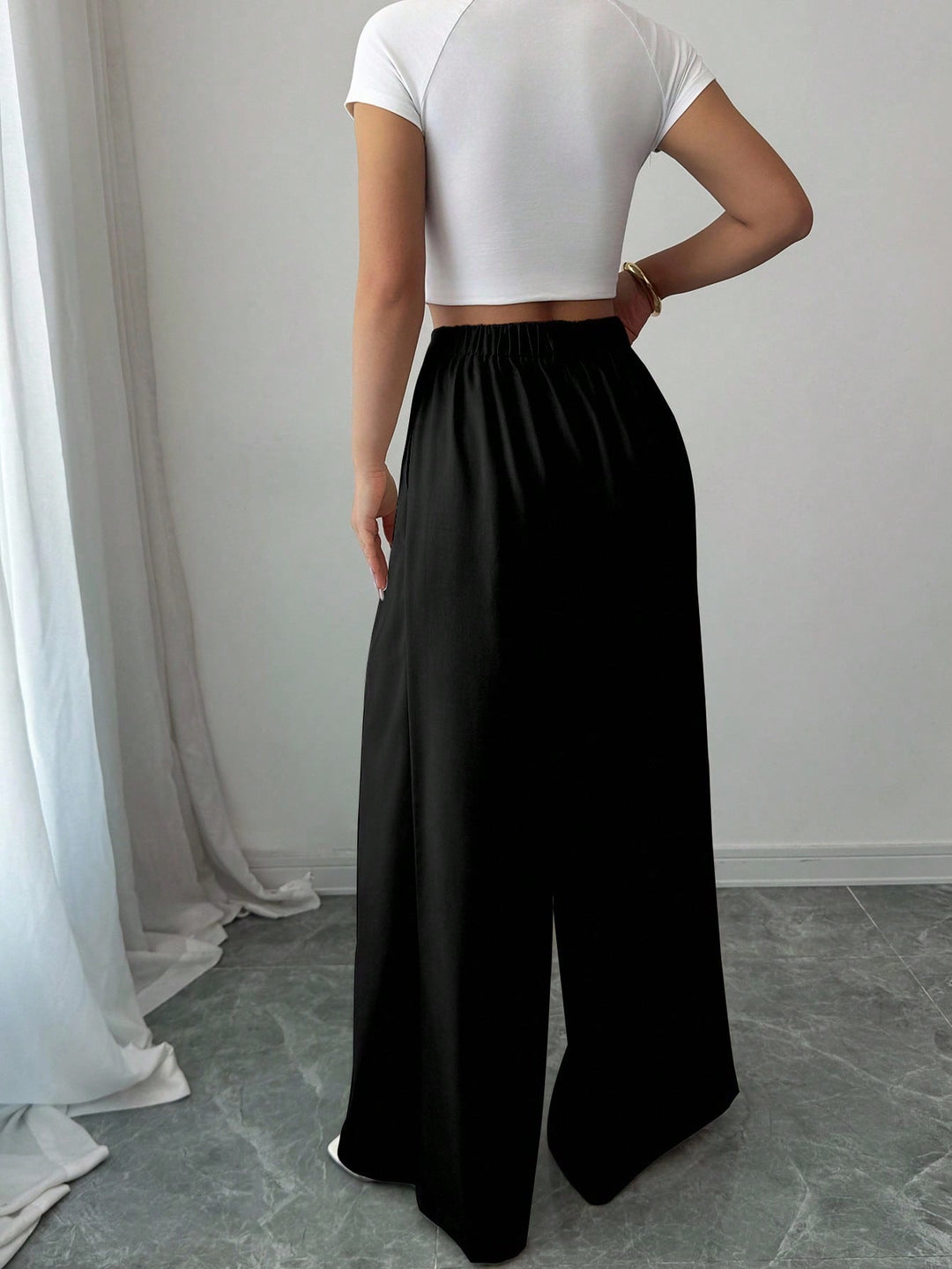 Pantaloni SHEIN, negru
