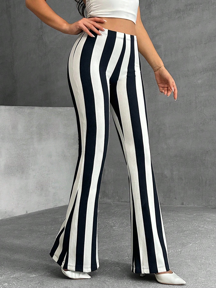 Pantaloni SHEIN, mix culori