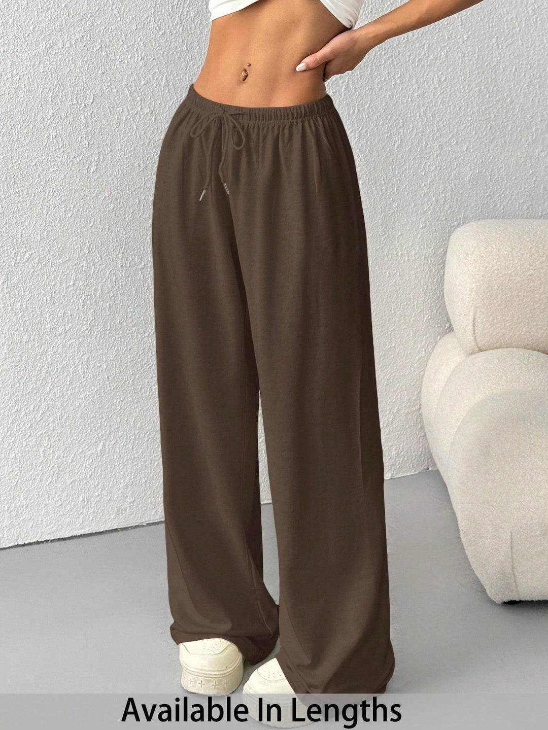 Pantaloni SHEIN, maro