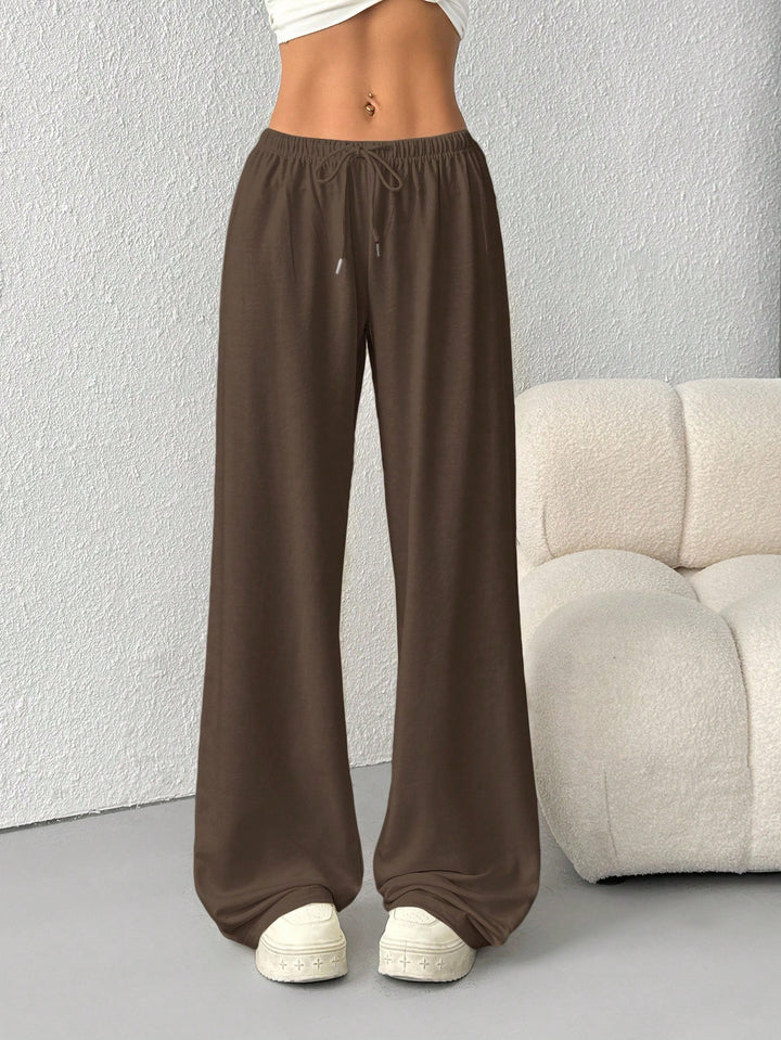Pantaloni SHEIN, maro