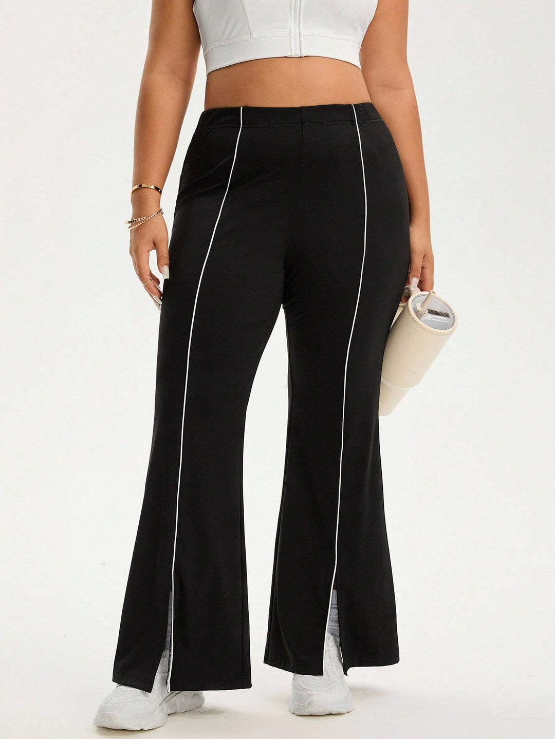 Pantaloni SHEIN, negru