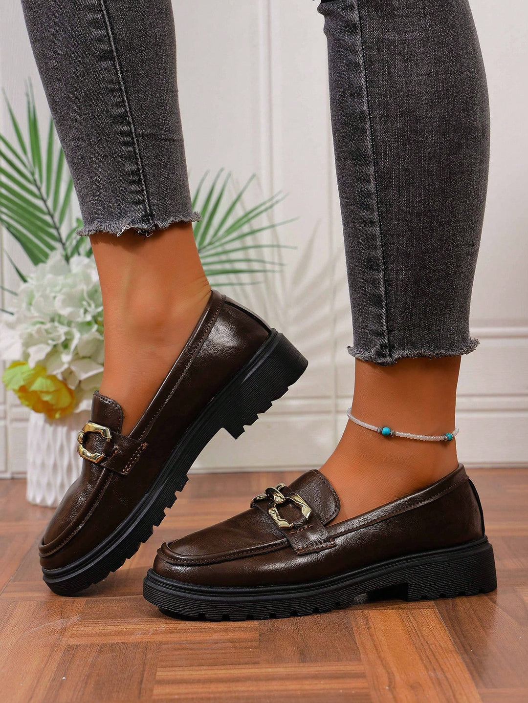 Pantofi SHEIN, maro