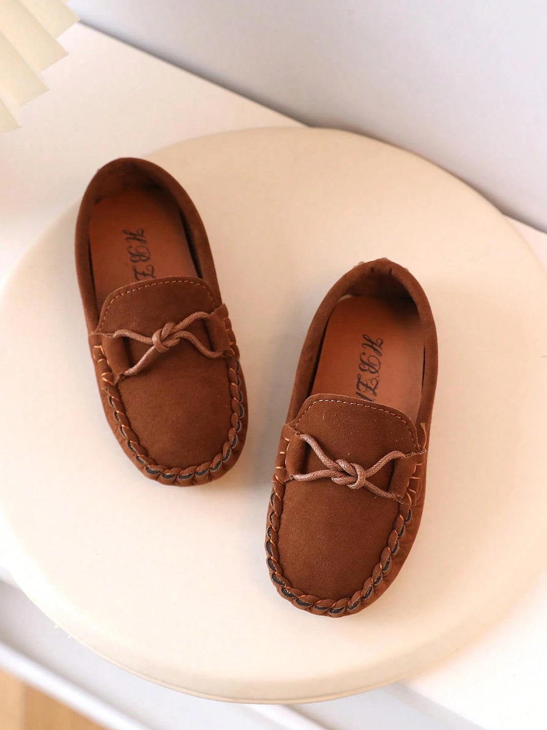 Mocasini SHEIN, maro
