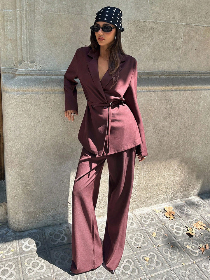 Costum SHEIN, vișiniu