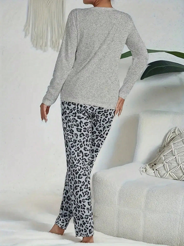 Compleu pijamale SHEIN, gri