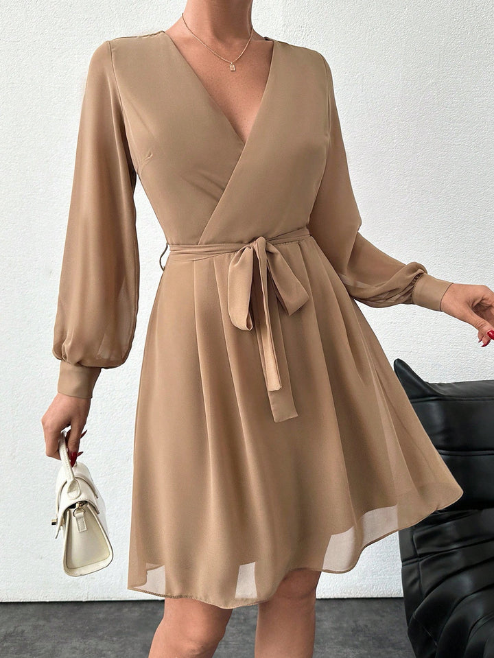 Rochie scurtă SHEIN, bej