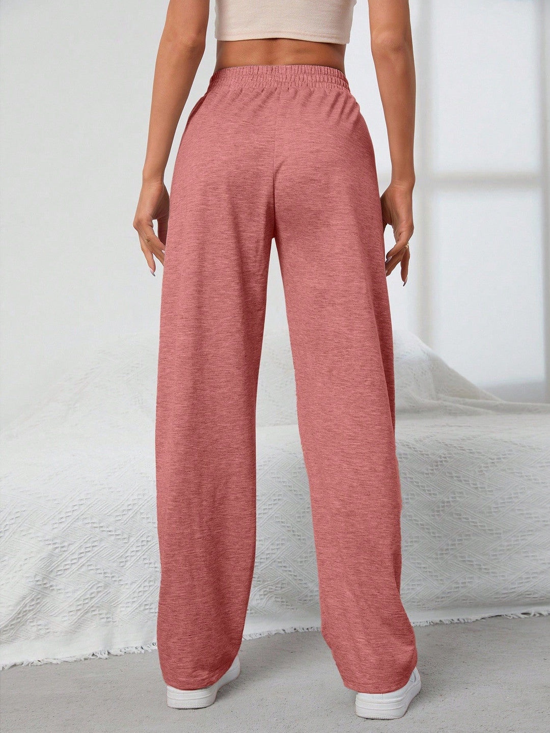Pantaloni de trening SHEIN, roz