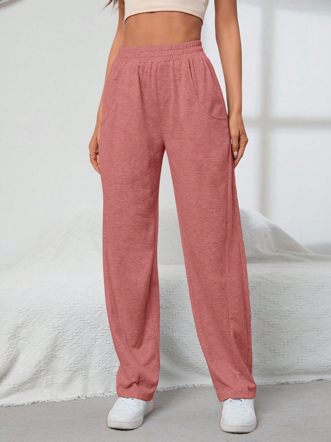 Pantaloni de trening SHEIN, roz