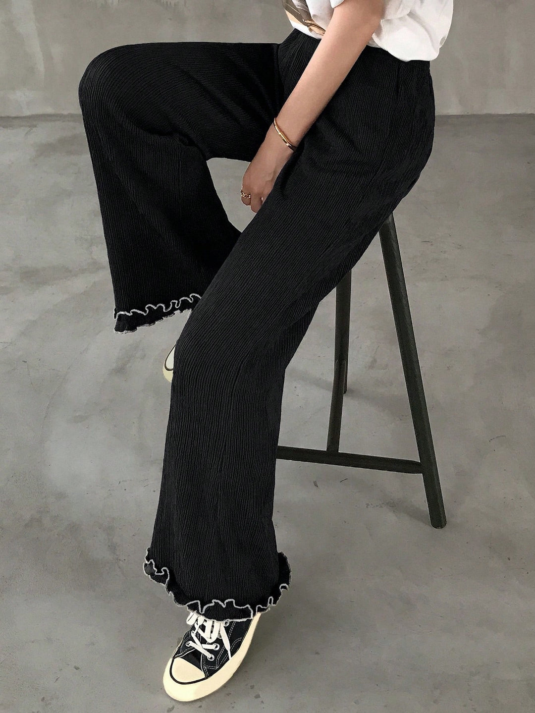 Pantaloni SHEIN, negru