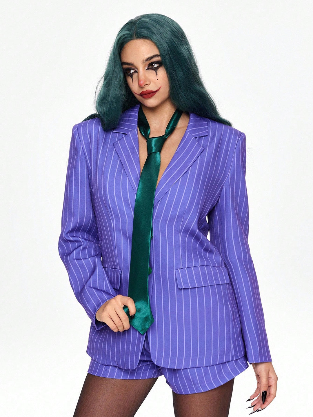 Costum SHEIN, mov
