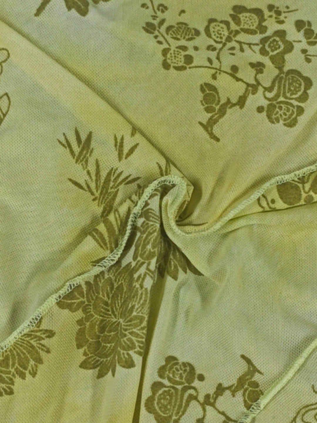 Pantaloni scurți SHEIN, galben