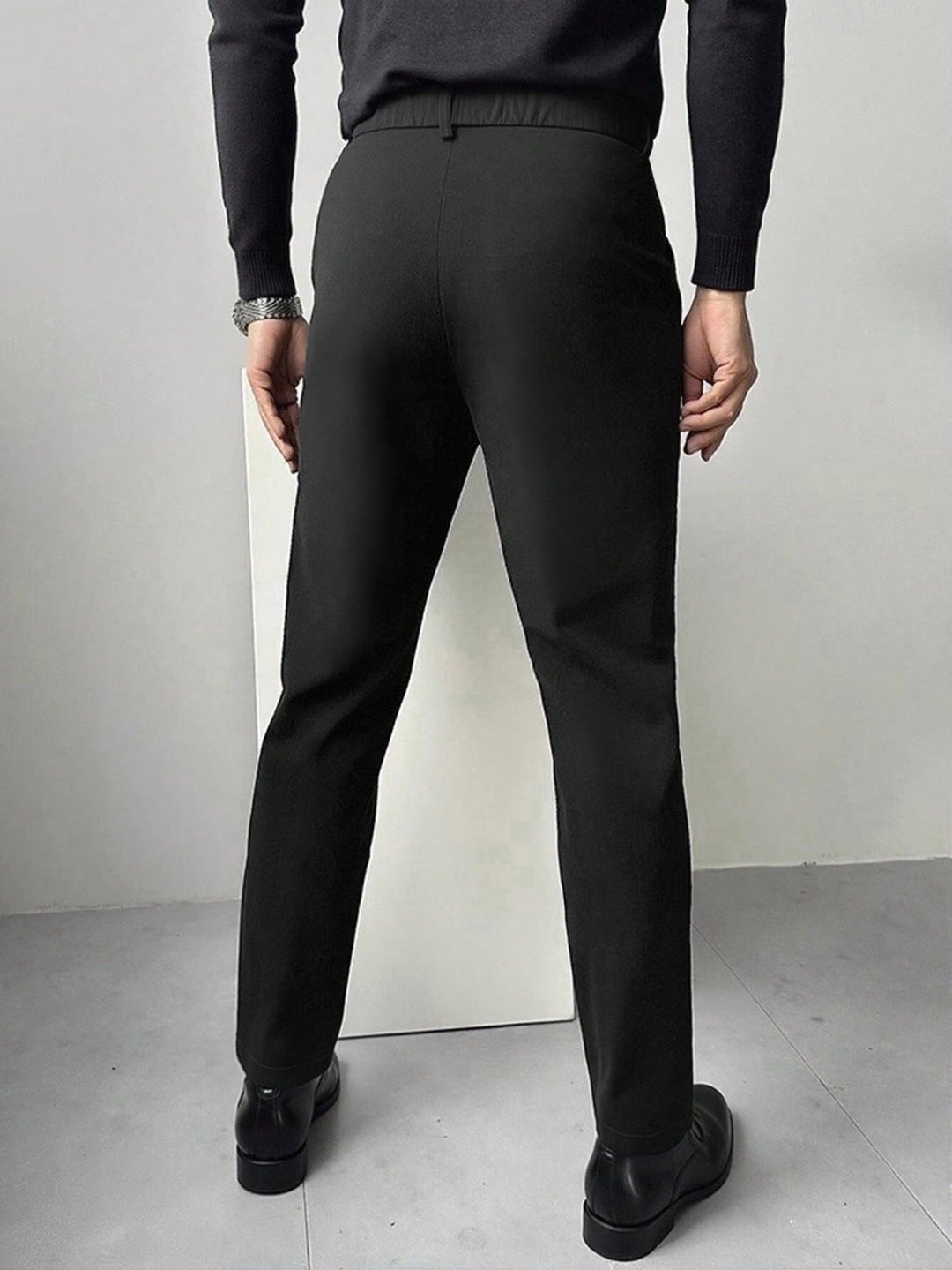 Pantaloni SHEIN, negru