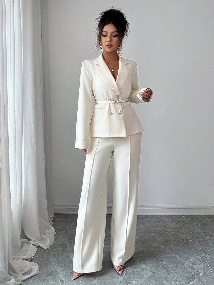 Costum SHEIN, bej