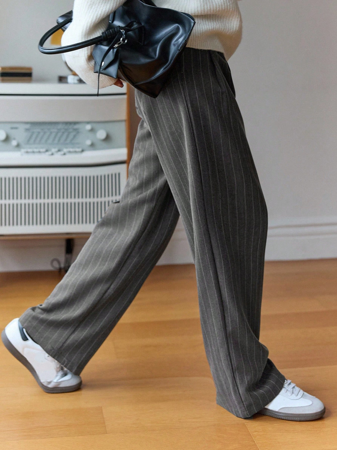Pantaloni SHEIN, gri