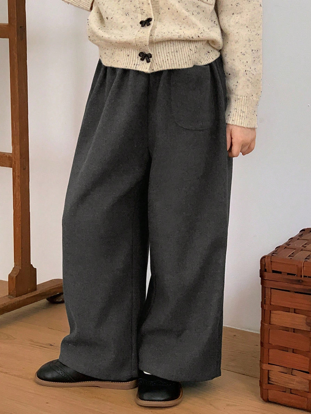 Pantaloni SHEIN, gri