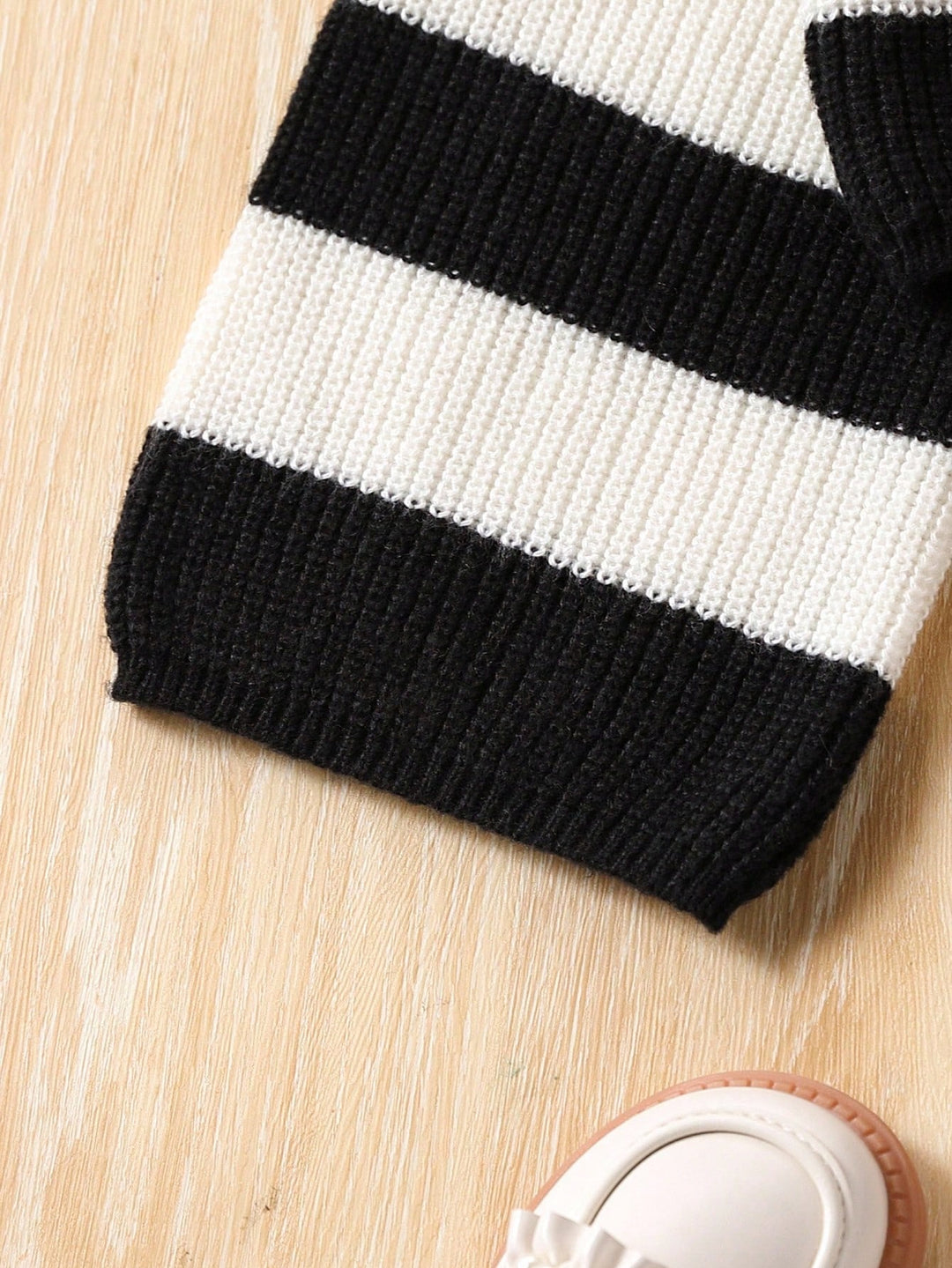 Compleu SHEIN, mix culori