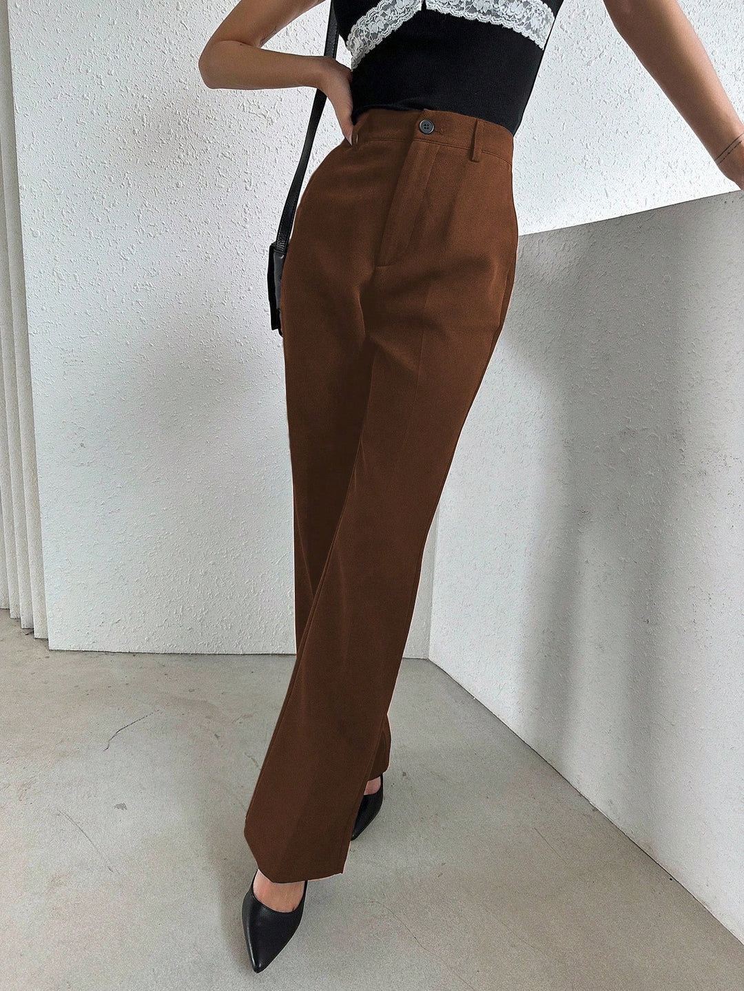 Pantaloni SHEIN, maro