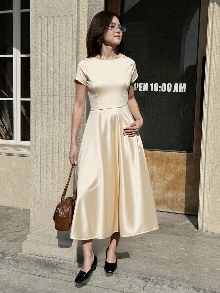 Rochie SHEIN, bej