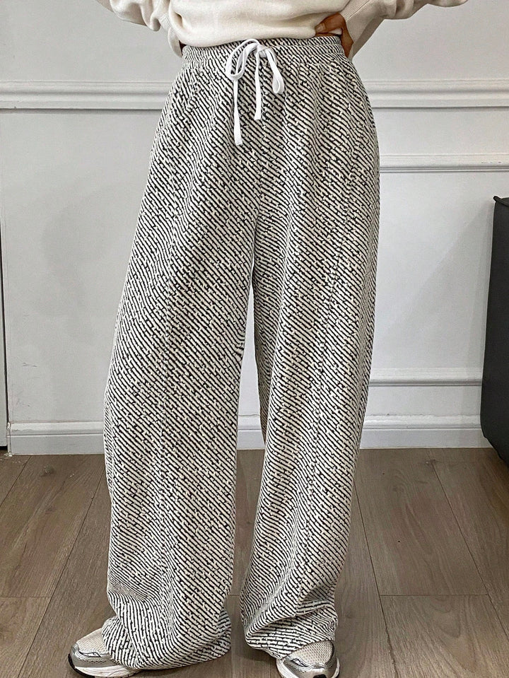 Pantaloni SHEIN