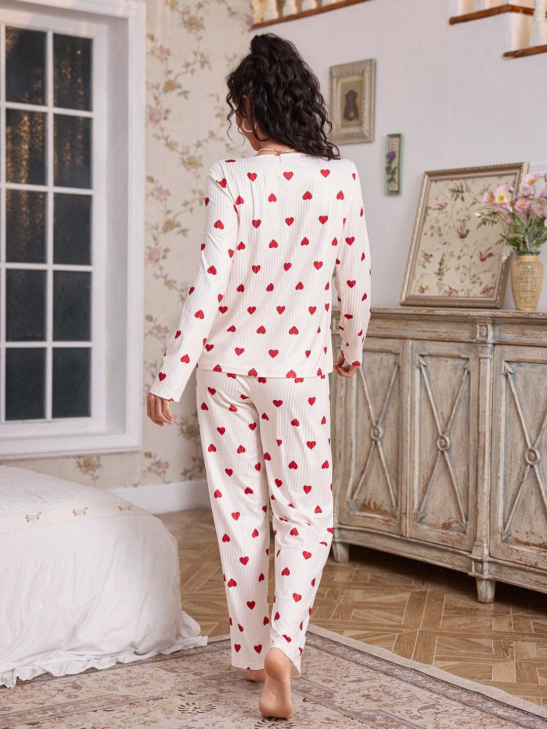Pijama SHEIN, mix culori