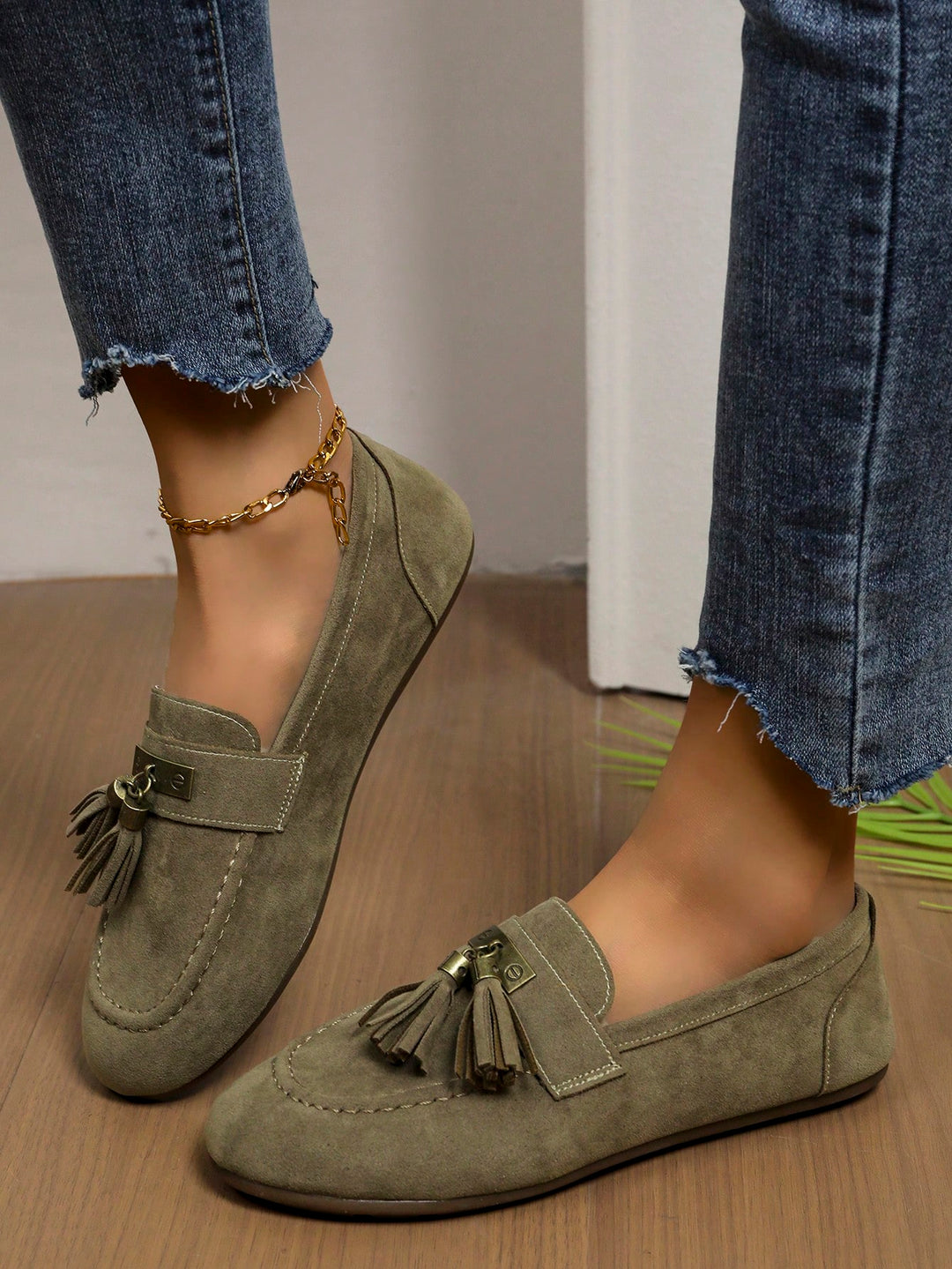 Balerini SHEIN, kaki