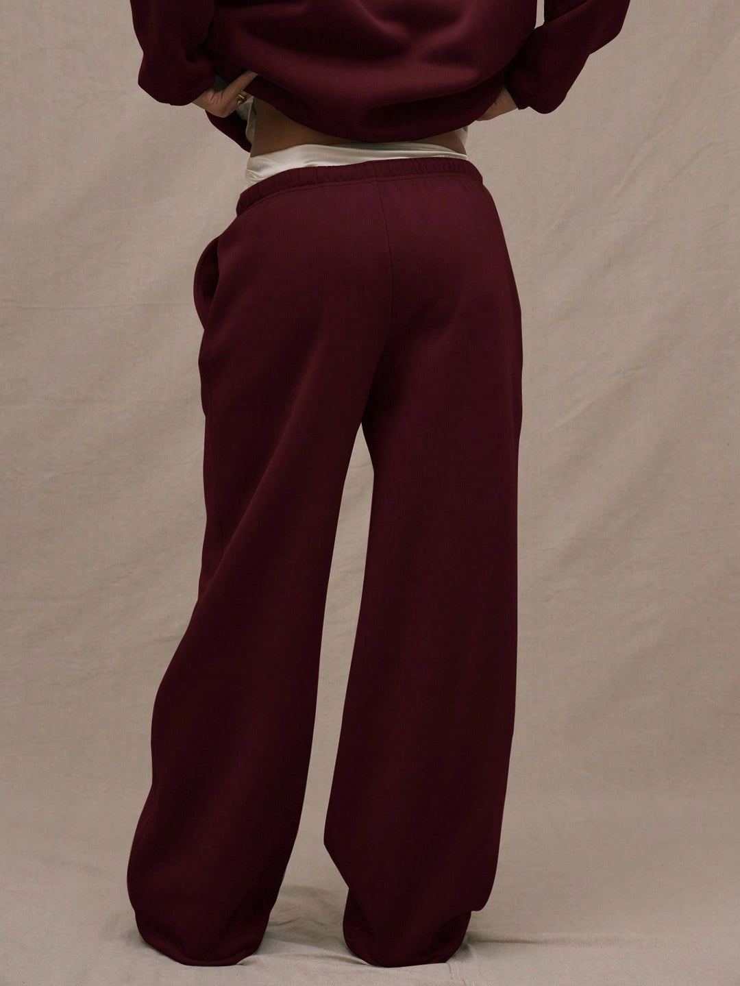 Pantaloni SHEIN, vișiniu