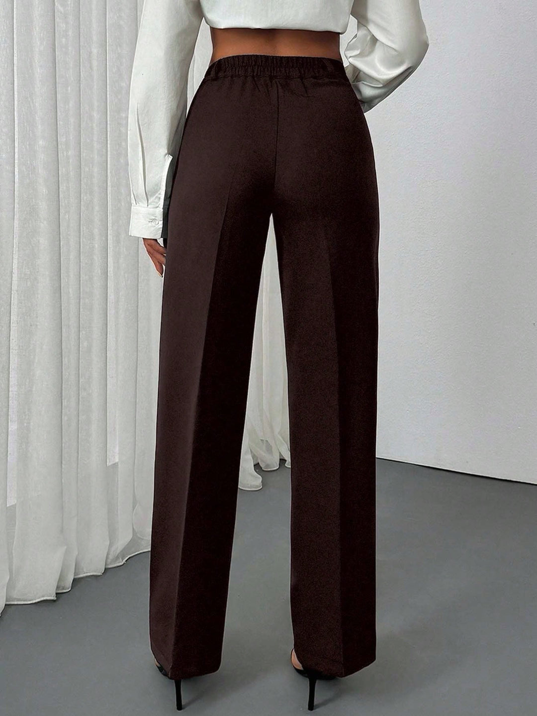 Pantaloni SHEIN, maro
